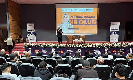 Deprem sonrası Malatya'da yeniden yuva arayışı: Aidiyet ve ruh sağlığı konuşuldu