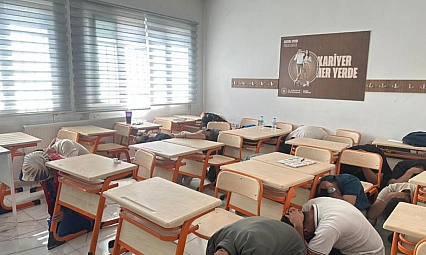 Deprem ve yangın tatbikatı gerçeğini aratmadı