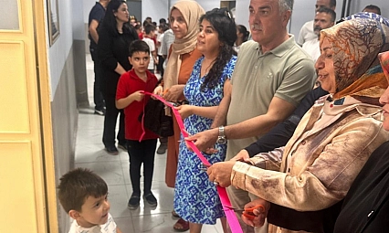 Depremde Kaybettiği Torunlarının Adını Yaşatıyor