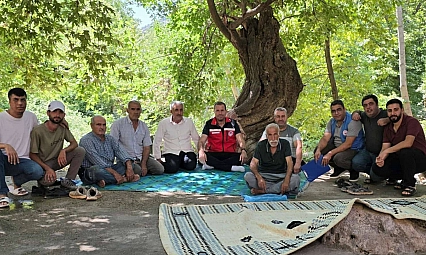 Dicle'de çiftçilere yerinde bilgilendirme