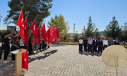 Dicle'de İlköğretim Haftası coşkuyla kutlandı