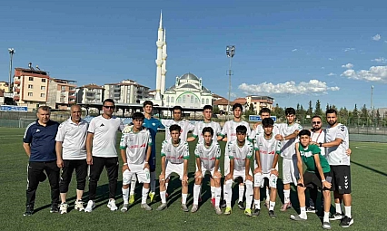 157 takım arasından yarı finale yükseldiler
