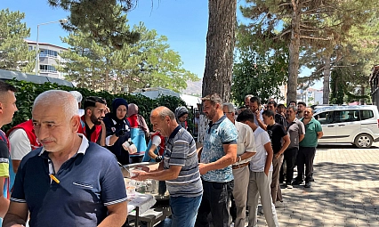 Doğanşehir'de aşure programı düzenlendi