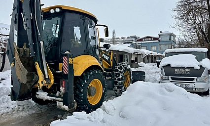 İlçede kar kalınlığı 60 santimetreye ulaştı