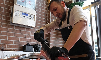 Gazianteplilerin doğal antibiyotiği soğan kebabı