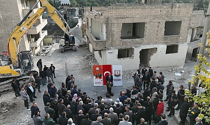 Gülpınar: 'Bazıları konuşur bazıları yapar'