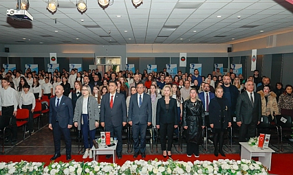 Güneydoğu'nun ilk IB MYP mezunlarını verdi