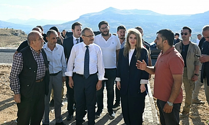 Akçadağ'da vatandaşların yüzü gülüyor: 3 bin 951 konut teslim edildi