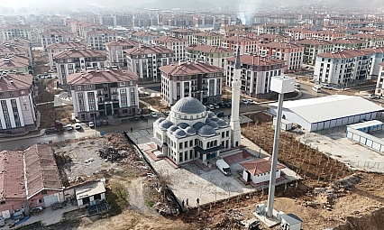 İkizce TOKİ Camii'de ilk namaz!