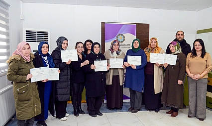 Kadınlar teknik eğitimle meslek sahibi oluyor