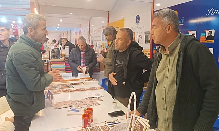 Kahta'da açılan ilk kitap fuarına yoğun ilgi