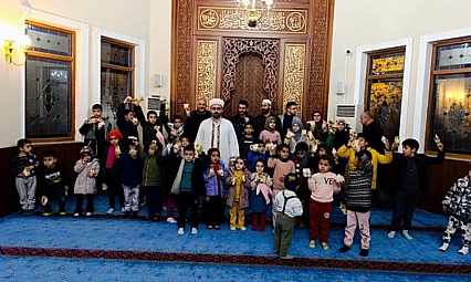 Kale'de çocuklar camiyle buluştu