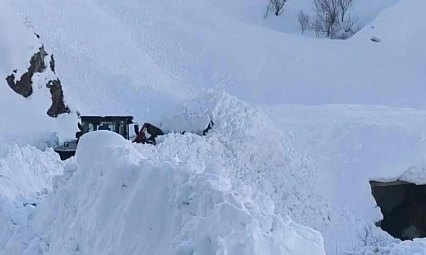 Kapanan mezra yolları ulaşıma açıldı