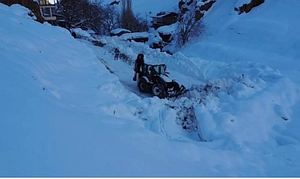 Karla mücadele çalışmaları aralıksız sürüyor