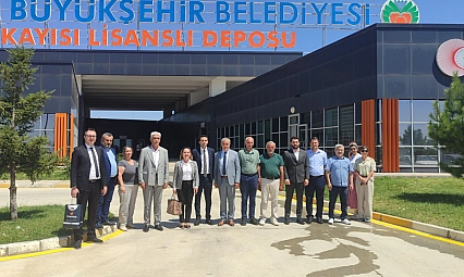 Kayısı üreticisinin cebini koruyacak sistem anlatıldı