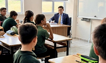Kaymakam Bağış öğrencilerle bir araya geldi