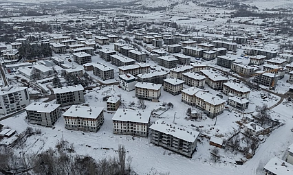Malatya beyaza büründü: Kar yağışı kartpostallık manzaralar oluşturdu