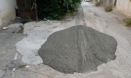 Malatya'da beton mikseri sokağa harç döküp kaçtı! 'Denetleyen yok mu?'