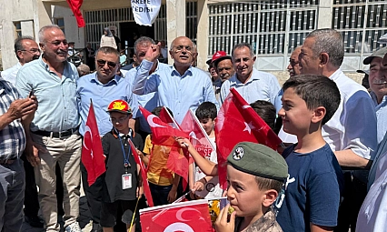 Malatya'da bin kişiye aşure dağıtıldı