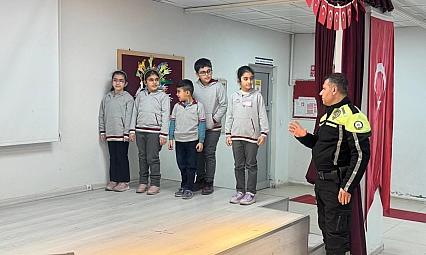Malatya'da öğrencilere trafik kuralları anlatıldı