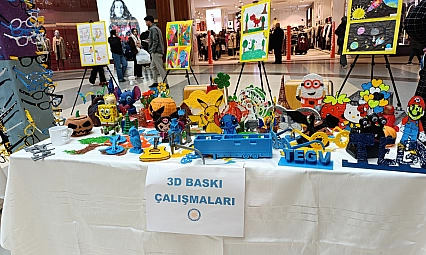 Malatya'da renkli sergi: Üreten çocuklar sahnedeydi….