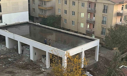 Malatya'da rezerv alandaki inşaat suyla doldu!
