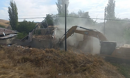 Malatya'da yıkım çalışmaları başladı