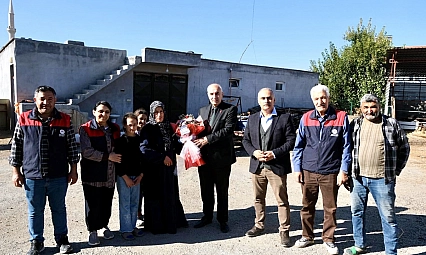 Malatya'dan kadın çiftçilere moral ve destek ziyareti