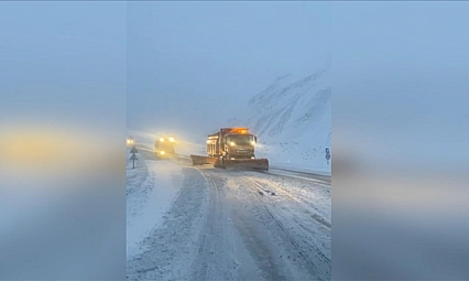 Malatya'dan yola çıkacaklar dikkat! Kar bir güzergâhı daha kapattı!