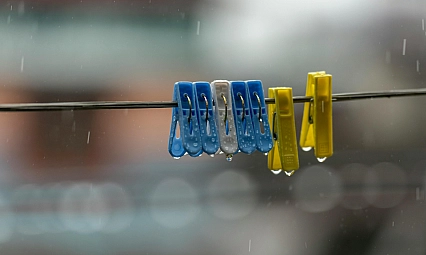 Meteoroloji şaşırttı! 'Yağış yok' dedi, merkezde yağmur başladı
