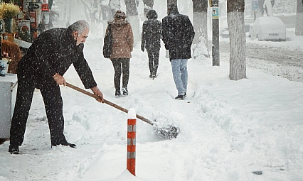 MGM'den 'sarı kod' alarmı: Malatya için çığ, don ve kuvvetli kar uyarıları peş peşe geldi...
