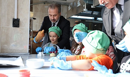 Minik şefler mutfakta yeteneklerini sergiledi