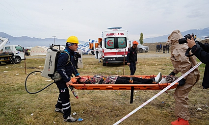 Nefes kesen deprem tatbikatı