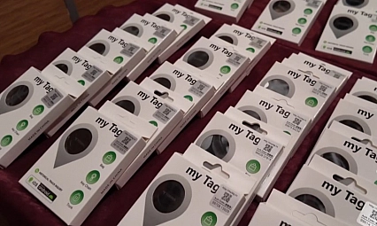 Özel gereksinimli 100 çocuğun ailesine akıllı takip cihazı