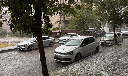 Sağanak ve dolu yaşamı olumsuz etkiledi