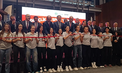 Şehir Kütüphanesinin açılış kurdelesini Bakan Bak kesti