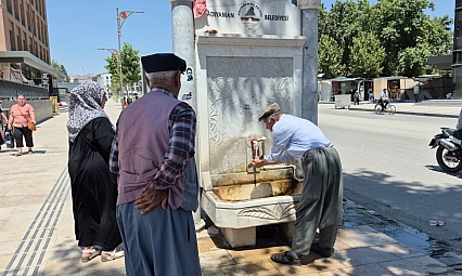 Sıcak hava etkisini sürdürüyor