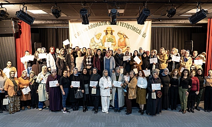 Tıbbi Aromatik Bitki Atölyesi kursiyerlerine sertifikaları verildi