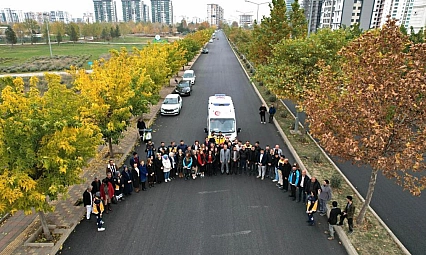 Trafikte fermuar sistemi uygulamalı anlatıldı