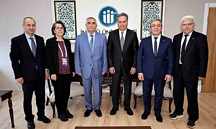Kongre heyetinden Rektör Akpolat'a ziyaret