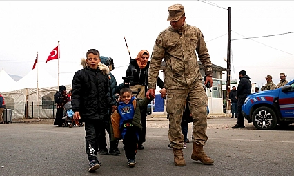 Türkiye'den yeni adım: Suriyelilere 1 Ocaktan itibaren ücretli olacak