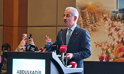 Uraloğlu'dan Malatya'ya kritik mesaj: Sağlık alanında yatırımlar sürecek