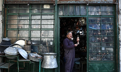 Usta Sayısı Azalsa da Bakırcılar Çarşısı Yaşamaya Devam Ediyor