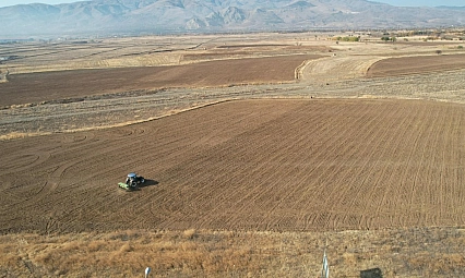 Uygulama tarlalarında hububat ekimi