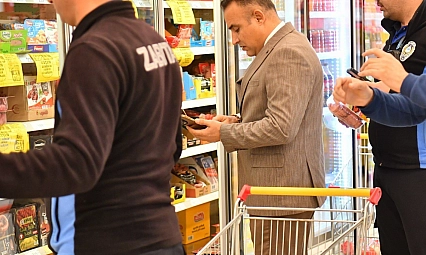 Yeşilyurt Belediyesi'nden son kullanım tarihi geçmiş ürünlere karşı sıkı denetim