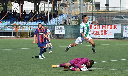Yeşilyurtspor, uzatmalarda güldü!
