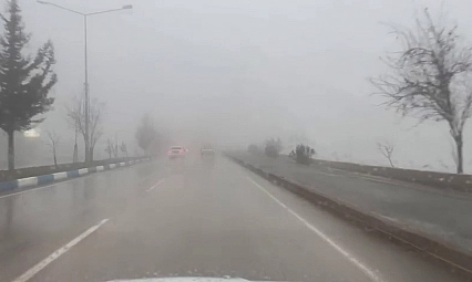 Yoğun sis ve sağanak etkili oldu