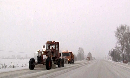 Yüksek kesimler beyaza büründü