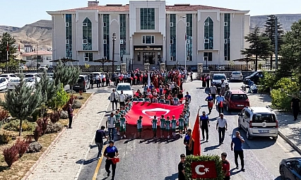 Zengibar Karakucak Güreş ve Kültür Festivali coşkuyla devam ediyor