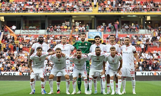 Sivasspor, Manisa FK karşısında ilk galibiyetini arıyor